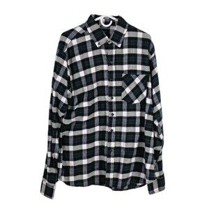 Jackson Hole Men's XL Green And Blue Plaid Flannel Long Sleeve Button Up Shirt